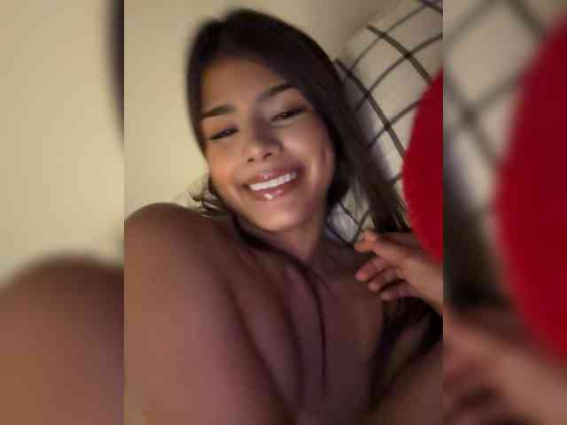 IsaBella-1 webcam