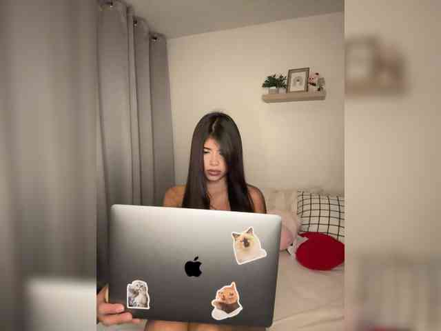 IsaBella-1 webcam
