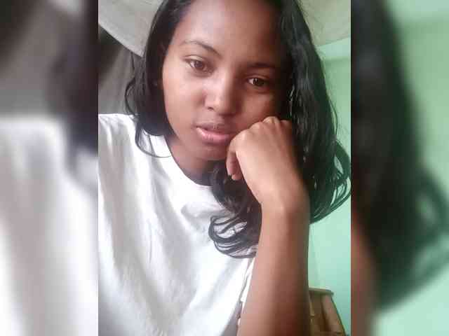 Murielle-1 webcam