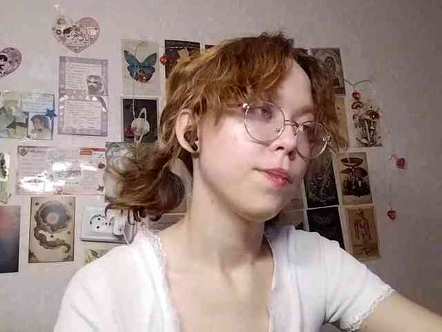 AthenaPopple webcam
