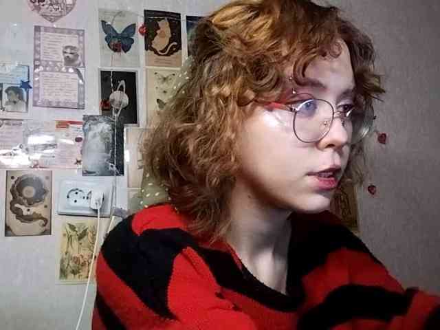 AthenaPopple webcam