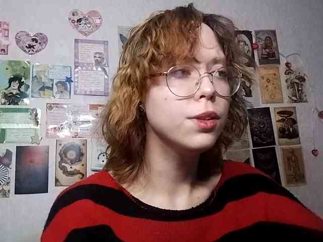AthenaPopple webcam