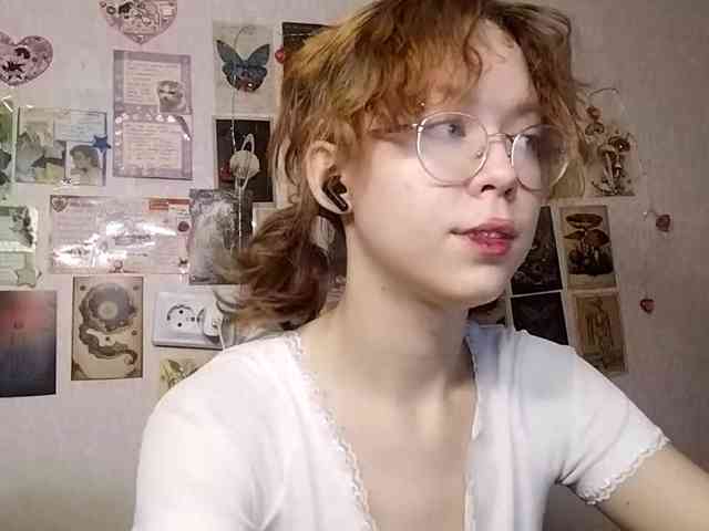 AthenaPopple webcam