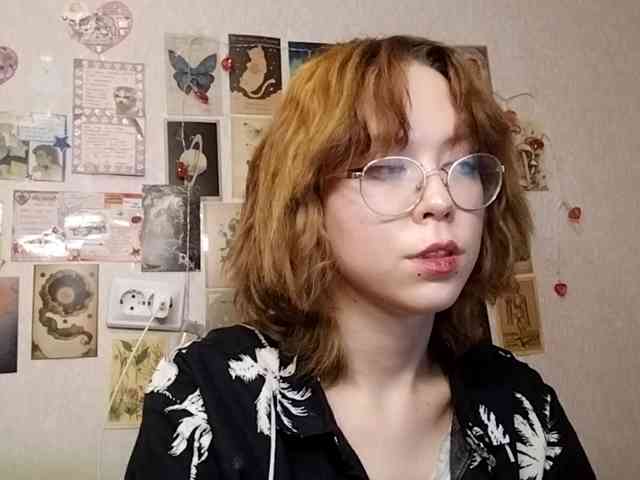 AthenaPopple webcam