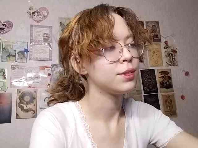 AthenaPopple webcam