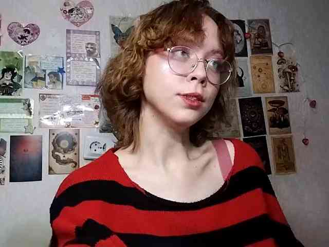 AthenaPopple webcam
