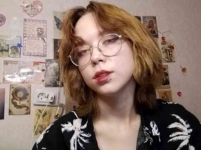 AthenaPopple webcam