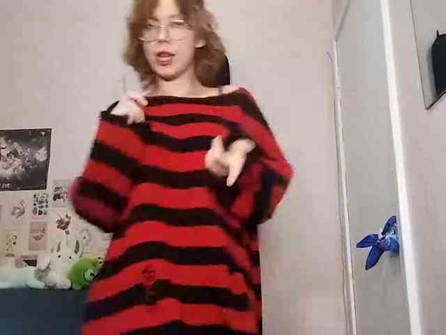 AthenaPopple webcam