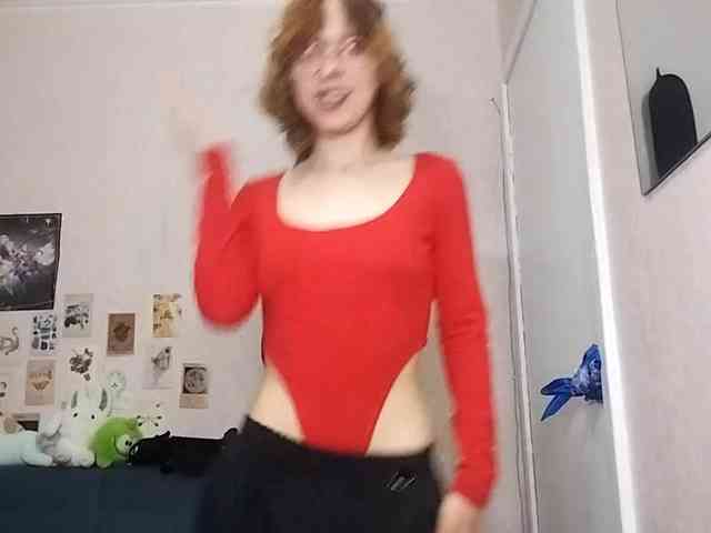 AthenaPopple webcam