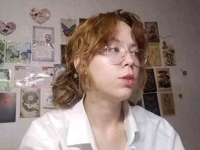 AthenaPopple webcam