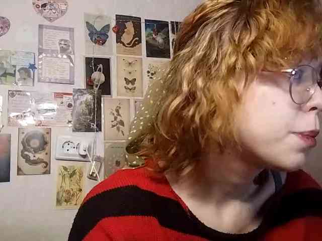 AthenaPopple webcam