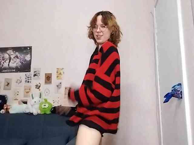 AthenaPopple webcam