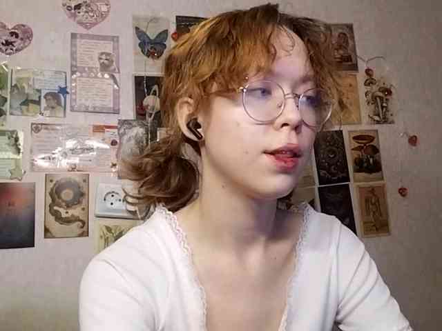 AthenaPopple webcam