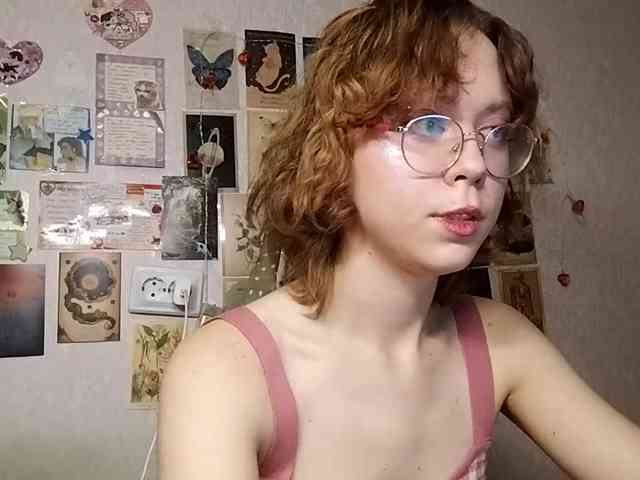 AthenaPopple webcam