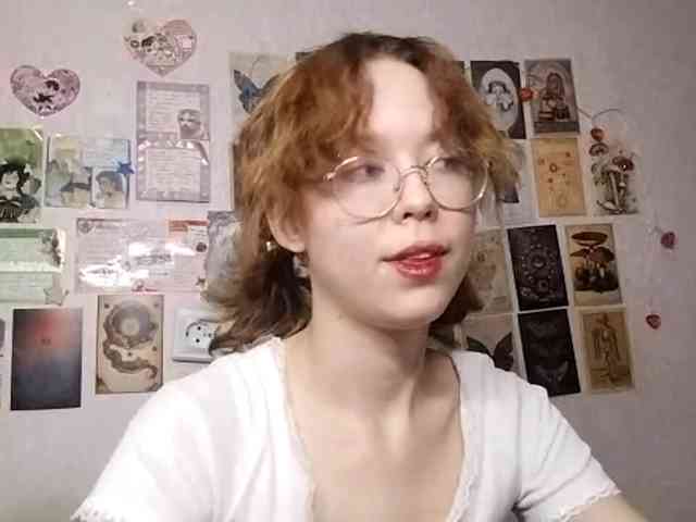 AthenaPopple webcam