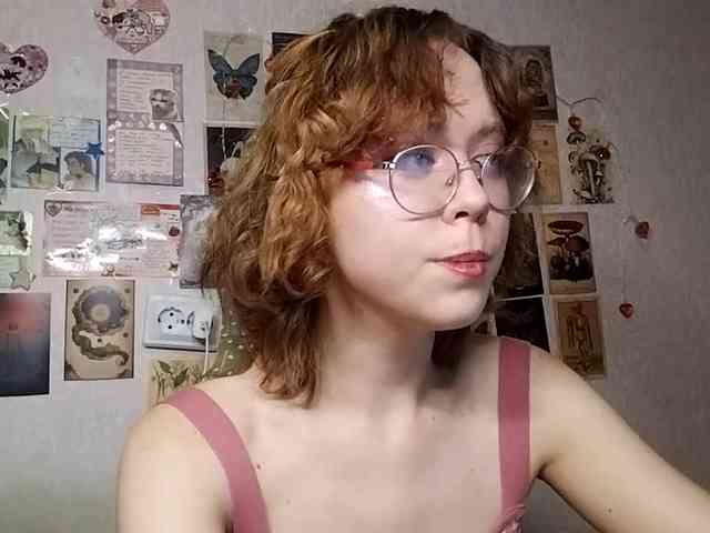 AthenaPopple webcam