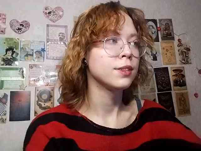 AthenaPopple webcam