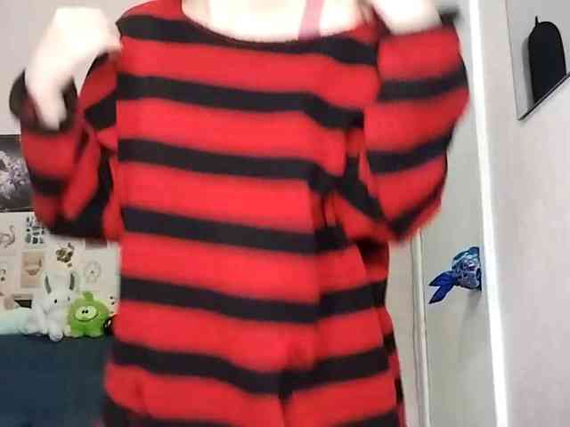AthenaPopple webcam