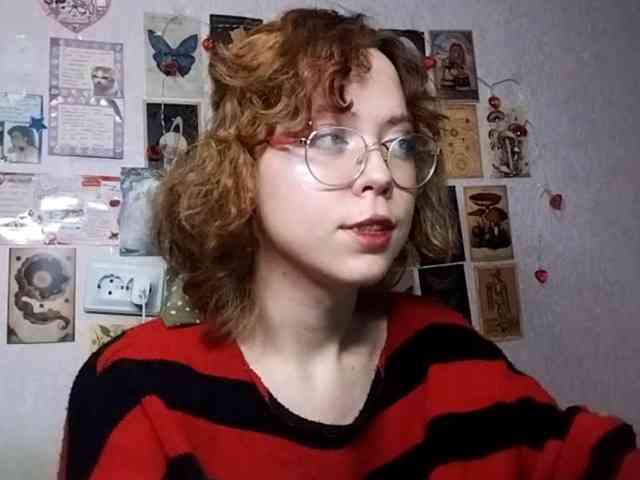 AthenaPopple webcam