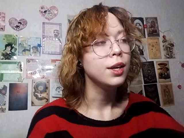 AthenaPopple webcam