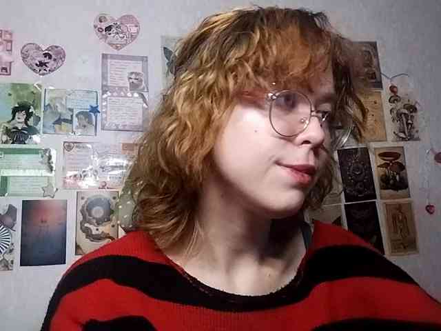AthenaPopple webcam