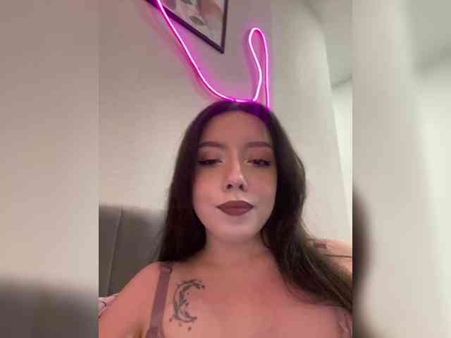 ElliLin webcam