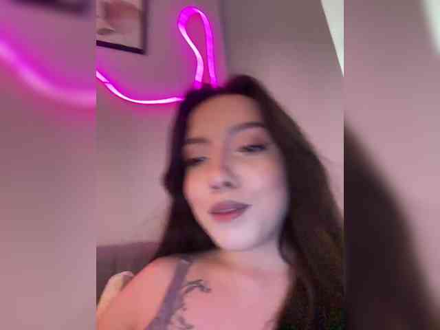 ElliLin webcam