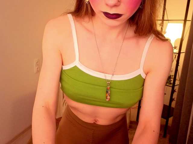 KarenSmitht's BongaCams show and profile