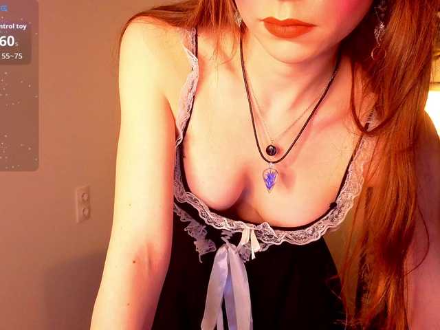 KarenSmitht's BongaCams show and profile