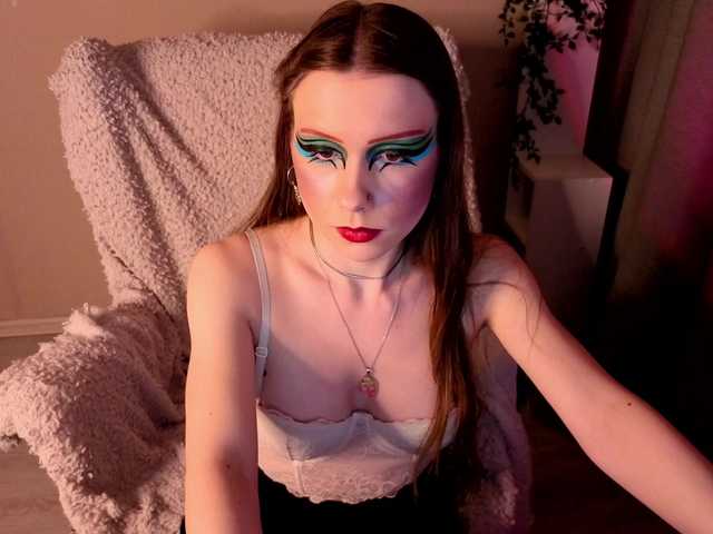 KarenSmitht's BongaCams show and profile