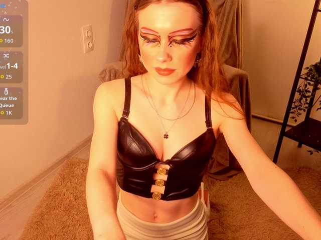 KarenSmitht's BongaCams show and profile