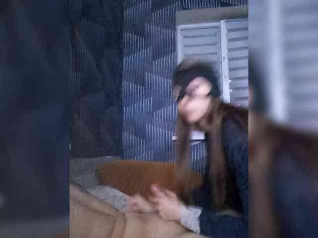 LisaVolk25 webcam