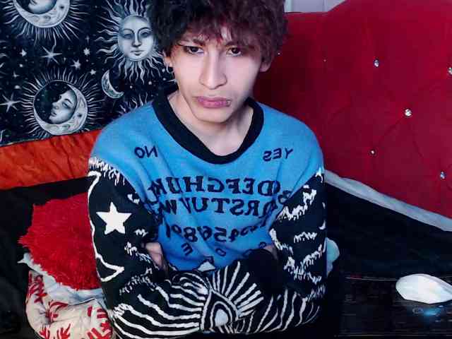 Alien-Twink8