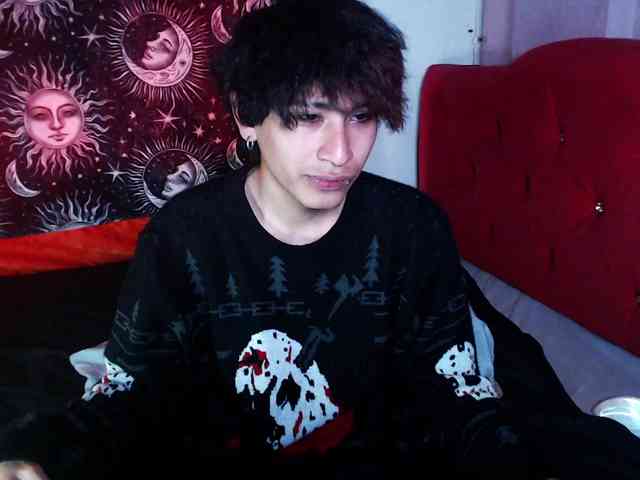 Alien-Twink8