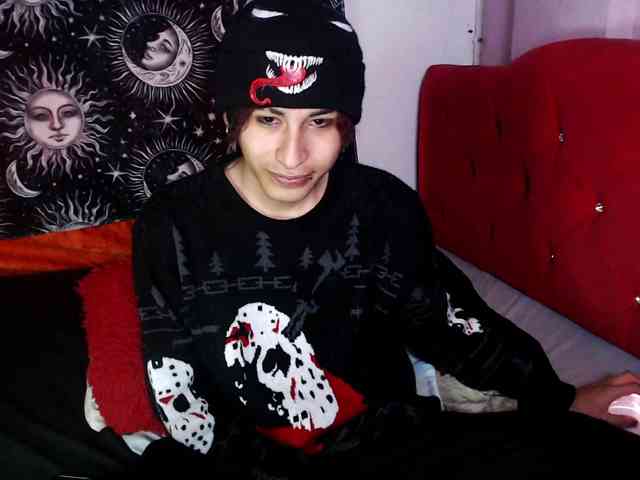 Alien-Twink8