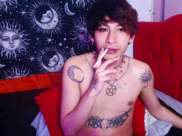 Alien-Twink8