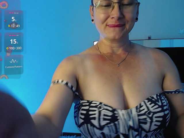 Milly-Sanchez Live Cam on BongaCams