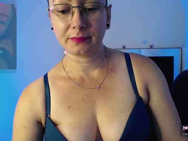 Milly-Sanchez webcam