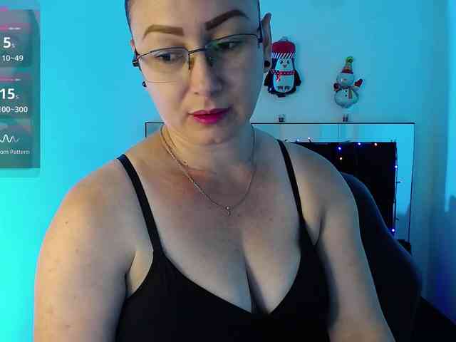 Milly-Sanchez webcam