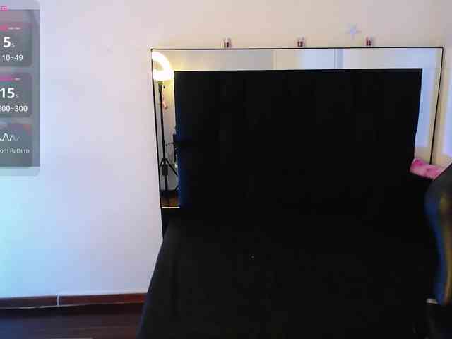 Milly-Sanchez webcam