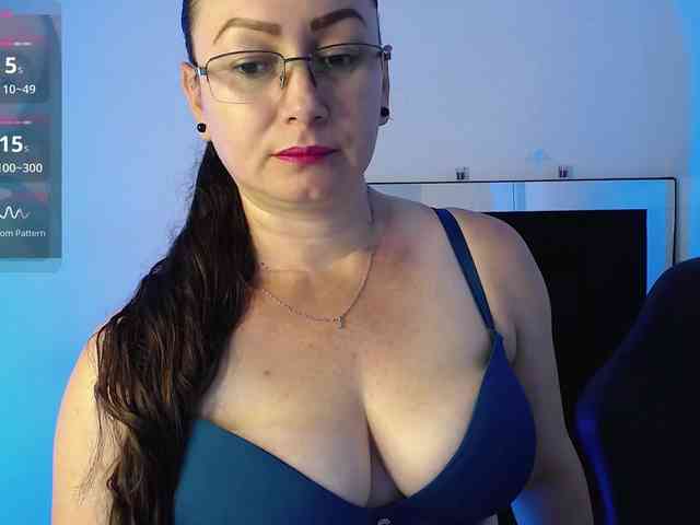 Milly-Sanchez webcam