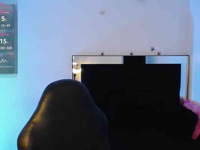 Milly-Sanchez webcam