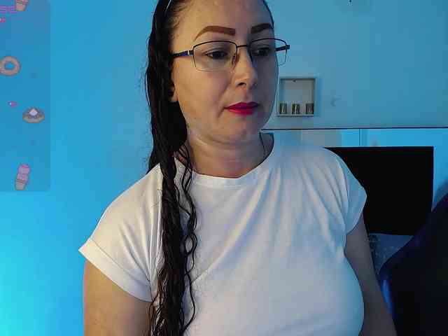 Milly-Sanchez webcam