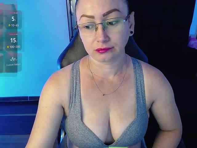 Milly-Sanchez webcam