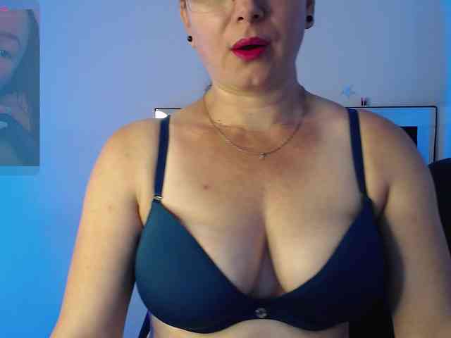 Milly-Sanchez webcam