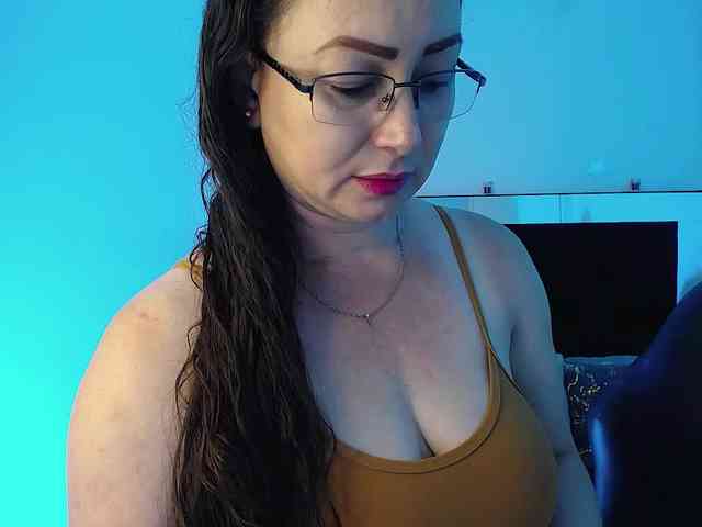 Milly-Sanchez webcam