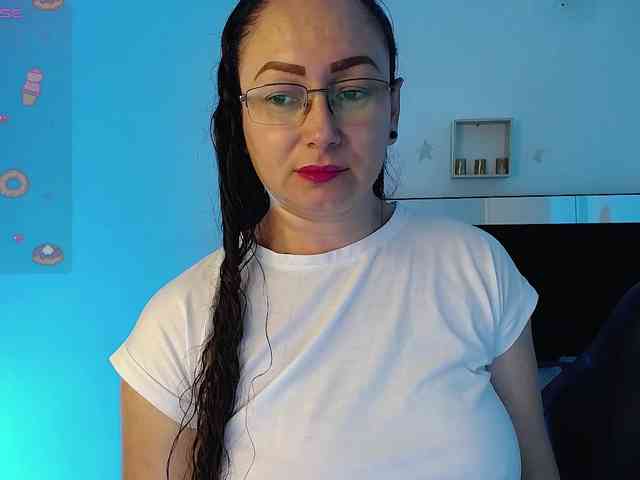 Milly-Sanchez webcam