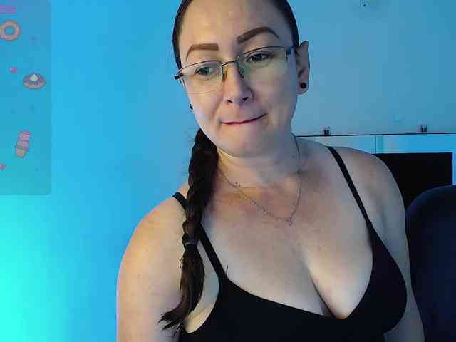 Milly-Sanchez webcam