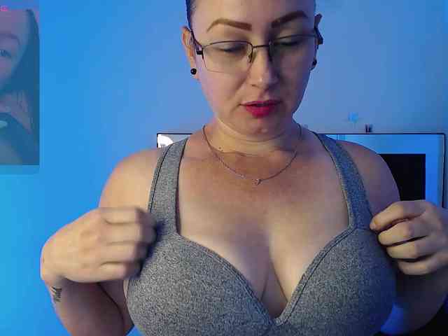 Milly-Sanchez webcam