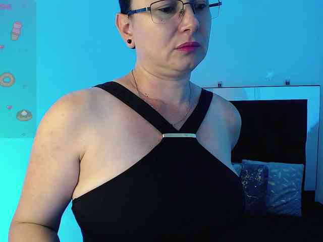 Milly-Sanchez webcam